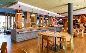 Ibis Zuerich City West